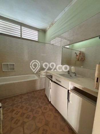 Ready to Use! Luxury House LT 360m2 Desain Modern di Bintaro Ready to Use! Luxury House LT 360m2 Desain Modern di Bintaro