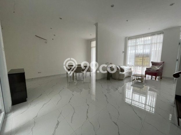 For Sale! Premium House LT 135m2 Desain Elegan di Bintaro For Sale! Premium House LT 135m2 Desain Elegan di Bintaro