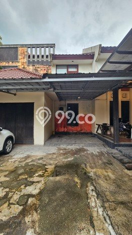 Rumah Luxury Modern Siap Huni di Bintaro Jakarta Selatan Rumah Luxury Modern Siap Huni di Bintaro Jakarta Selatan