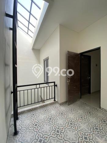 Rumah Modern Cantik 3 Kamar Siap Huni di Rungkut Rumah Modern Cantik 3 Kamar Siap Huni di Rungkut