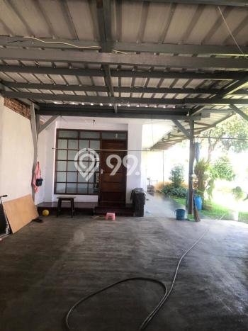 Rumah Elit Modern Tanpa Renovasi di Dago Bandung Rumah Elit Modern Tanpa Renovasi di Dago Bandung