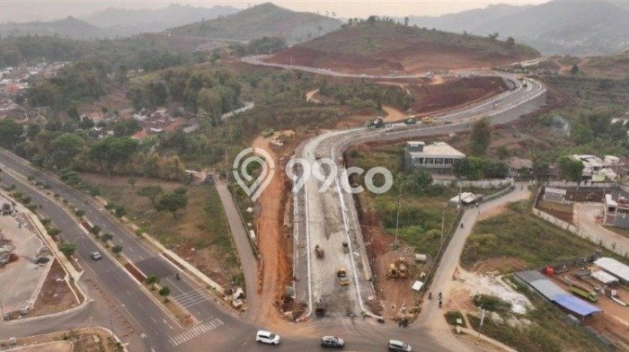 Dijual Segera Rumah LT 205m² di Area Premium, Bandung Dijual Segera Rumah LT 205m² di Area Premium, Bandung