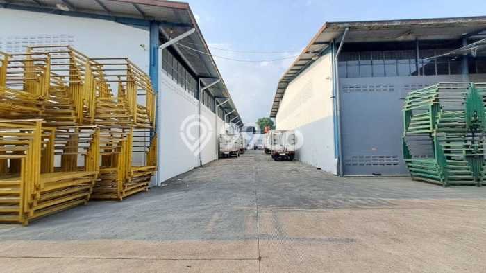 Gudang Paling Dicari LB 4000m2 Dijual di Cinambo Gudang Paling Dicari LB 4000m2 Dijual di Cinambo