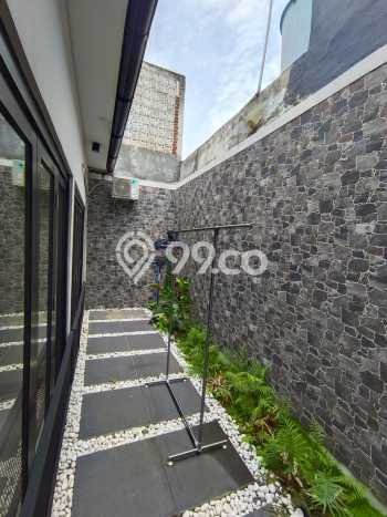 Rumah Modern 2 KT di Kota Baru Parahyangan Bandung Full Furnished Rumah Modern 2 KT di Kota Baru Parahyangan Bandung Full Furnished