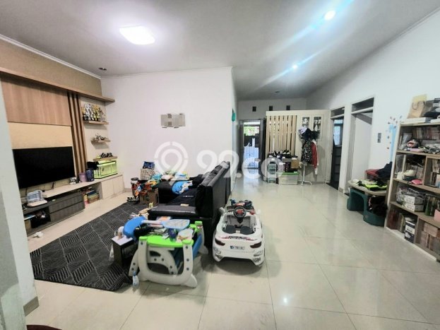 Rumah Luas Asri 4 KT Siap Huni di Kopo Bandung Rumah Luas Asri 4 KT Siap Huni di Kopo Bandung