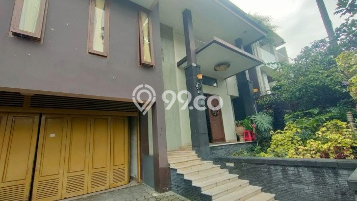 Rumah Luxury Modern Tanpa Renovasi di Setra Duta Bandung Rumah Luxury Modern Tanpa Renovasi di Setra Duta Bandung