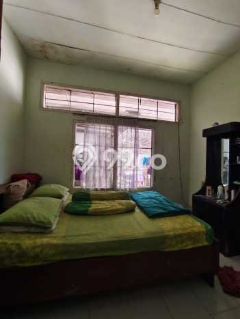 Rumah Luas Asri 3 KT Siap Pakai di Buah Batu Bandung Rumah Luas Asri 3 KT Siap Pakai di Buah Batu Bandung