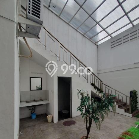 Area Ramai! Ruko Dijual di Bandung Kidul untuk Bisnis Luas Bangunan 300m2 Area Ramai! Ruko Dijual di Bandung Kidul untuk Bisnis Luas Bangunan 300m2