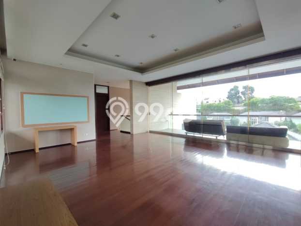 Ready to Use! Luxury House LT 616m2 Desain Elegan di Setra Duta Ready to Use! Luxury House LT 616m2 Desain Elegan di Setra Duta