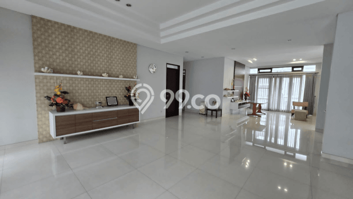 Sewa Rumah Harga Terjangkau di Singgasana Bandung Punya 4 KT Sewa Rumah Harga Terjangkau di Singgasana Bandung Punya 4 KT