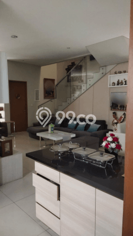 Jual Rumah Luas Elegan Dengan View Eksklusif di Setra Duta, Bandung Jual Rumah Luas Elegan Dengan View Eksklusif di Setra Duta, Bandung