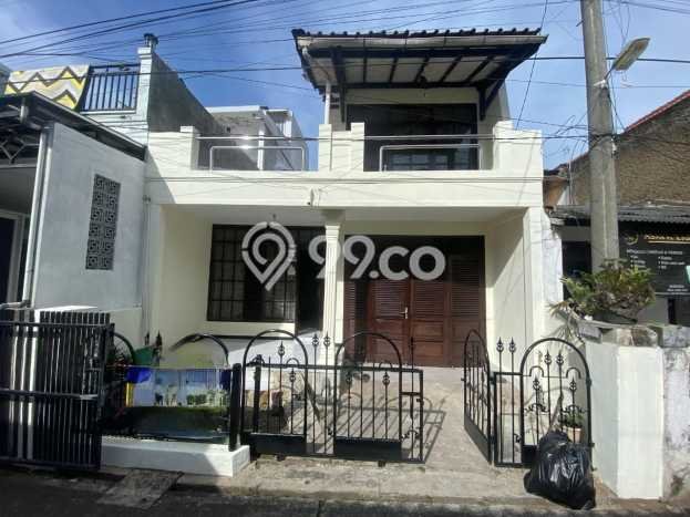 For Sale Rumah 4 Kamar Lokasi Strategis Bagus dan Strategis di Antapani For Sale Rumah 4 Kamar Lokasi Strategis Bagus dan Strategis di Antapani