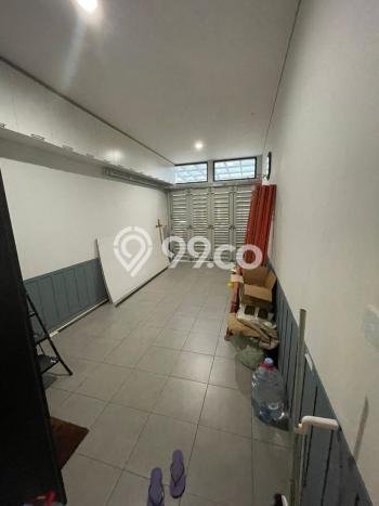 Rumah Terawat area Summarecon Bandung, Bandung, Luas Tanah 228m2m², Luas Bangunan 252m2m² Rumah Terawat area Summarecon Bandung, Bandung, Luas Tanah 228m2m², Luas Bangunan 252m2m²