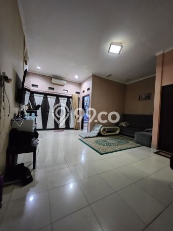 Dijual Cepat Rumah Bagus Siap Huni LB 90m2 di Arcamanik, Bandung Dijual Cepat Rumah Bagus Siap Huni LB 90m2 di Arcamanik, Bandung