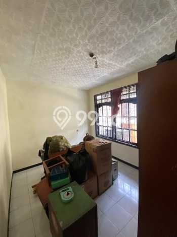 For Sale Rumah 4 Kamar Lokasi Strategis Bagus dan Strategis di Antapani For Sale Rumah 4 Kamar Lokasi Strategis Bagus dan Strategis di Antapani