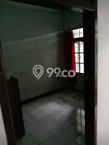 Dijual Kost di Dayeuhkolot, Bandung, 7 KT, 3 KM, Luas 115m2 Dijual Kost di Dayeuhkolot, Bandung, 7 KT, 3 KM, Luas 115m2