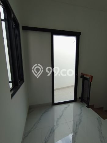 Dijual Rumah 3 Kamar Lokasi Ideal Nyaman dan Strategis di Ciracas Dijual Rumah 3 Kamar Lokasi Ideal Nyaman dan Strategis di Ciracas