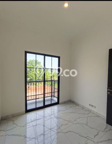 Rumah Modern Cantik 3 Kamar Bisa Langsung Pindah di Cilodong Rumah Modern Cantik 3 Kamar Bisa Langsung Pindah di Cilodong