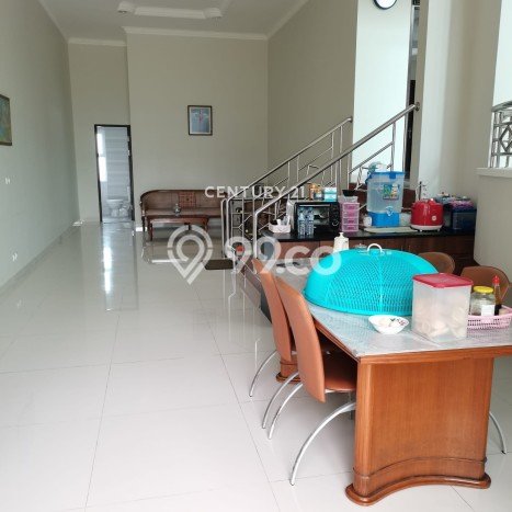 Siap Huni Hunian Elit 4 Kamar di Cicendo Dekat ke Mana Pun Siap Huni Hunian Elit 4 Kamar di Cicendo Dekat ke Mana Pun