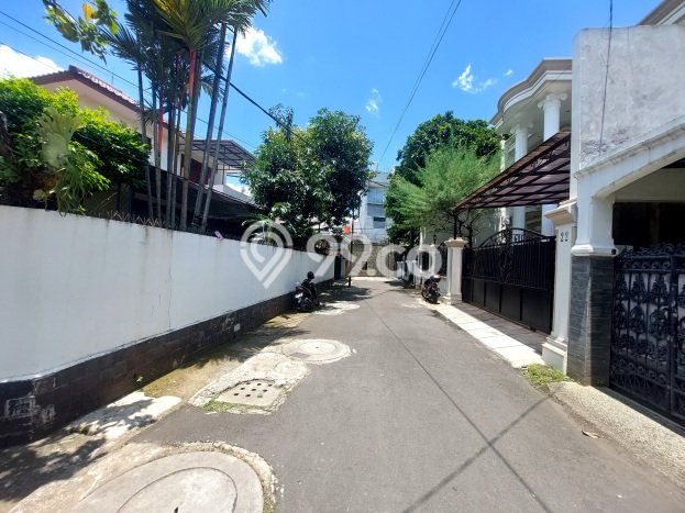 Jual Rumah Luas Elegan Dengan View Eksklusif di Gandaria, Jakarta Selatan Jual Rumah Luas Elegan Dengan View Eksklusif di Gandaria, Jakarta Selatan