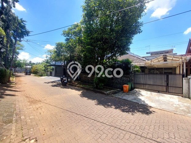 Rumah Luxury Modern Tanpa Renovasi di Lebak Bulus Jakarta Selatan Rumah Luxury Modern Tanpa Renovasi di Lebak Bulus Jakarta Selatan