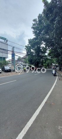 Ruko Dijual di Prime Area Jakarta Selatan Luas 240m2 Ruko Dijual di Prime Area Jakarta Selatan Luas 240m2