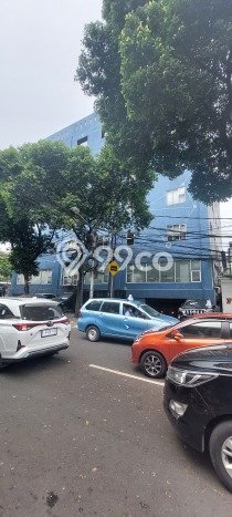 Unit Komersial Dijual di Jakarta Selatan LT 1011m2 & LB 4800m2 Unit Komersial Dijual di Jakarta Selatan LT 1011m2 & LB 4800m2
