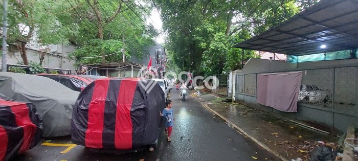 Hunian Mewah Siap Huni LT 364m2 di Menteng, Jakarta Pusat Hunian Mewah Siap Huni LT 364m2 di Menteng, Jakarta Pusat