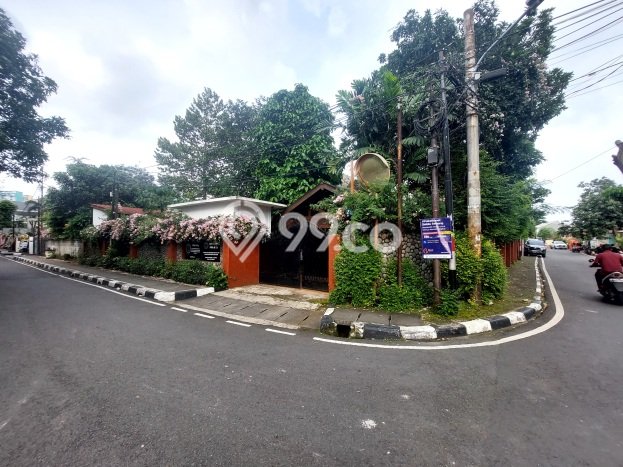 Dijual Rumah Elit Exclusive di Menteng, Jakarta Pusat Dijual Rumah Elit Exclusive di Menteng, Jakarta Pusat