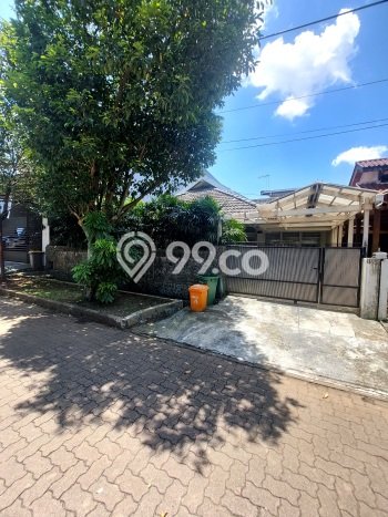 Rumah Luxury Modern Tanpa Renovasi di Lebak Bulus Jakarta Selatan Rumah Luxury Modern Tanpa Renovasi di Lebak Bulus Jakarta Selatan