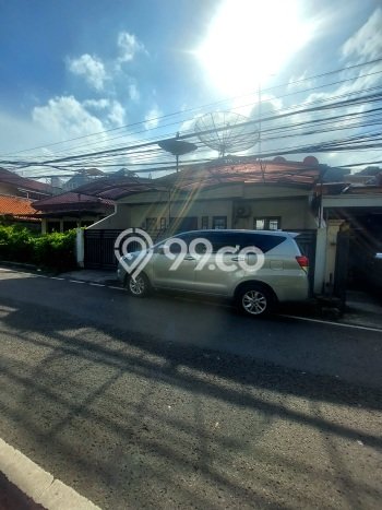 For Sale! Luxury House LT 196m2 Desain Modern di Pegangsaan For Sale! Luxury House LT 196m2 Desain Modern di Pegangsaan