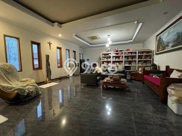 Rumah Luxury Modern Siap Huni di Bintaro Tangerang Selatan Rumah Luxury Modern Siap Huni di Bintaro Tangerang Selatan