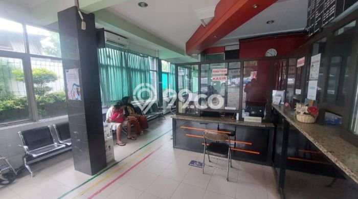 Komersial Favorit Dijual di Ciracas Jakarta Timur Area Pusat Bisnis Komersial Favorit Dijual di Ciracas Jakarta Timur Area Pusat Bisnis