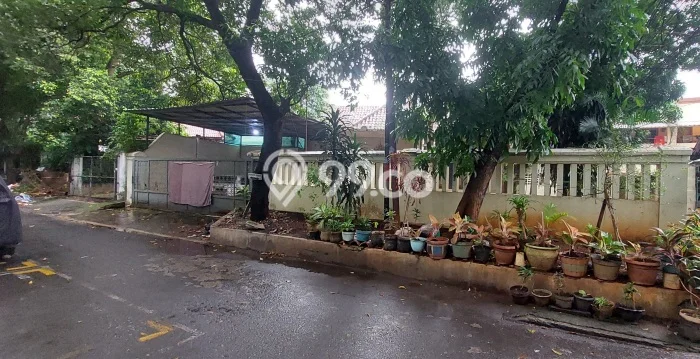 Hunian Mewah Siap Huni LT 364m2 di Menteng, Jakarta Pusat Hunian Mewah Siap Huni LT 364m2 di Menteng, Jakarta Pusat
