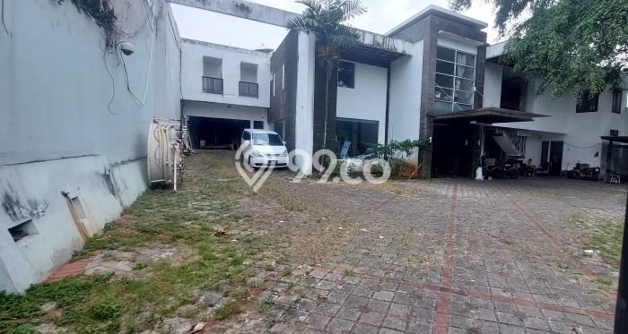 Dijual Rumah Mewah Elegan Dengan View Eksklusif di Kemang, Jakarta Selatan Dijual Rumah Mewah Elegan Dengan View Eksklusif di Kemang, Jakarta Selatan