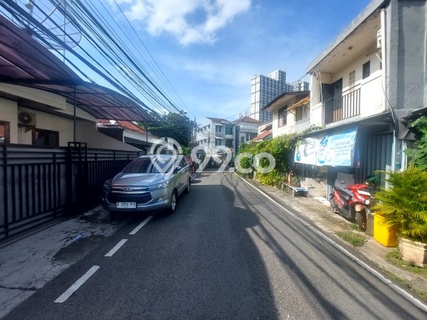 For Sale! Luxury House LT 196m2 Desain Modern di Pegangsaan For Sale! Luxury House LT 196m2 Desain Modern di Pegangsaan