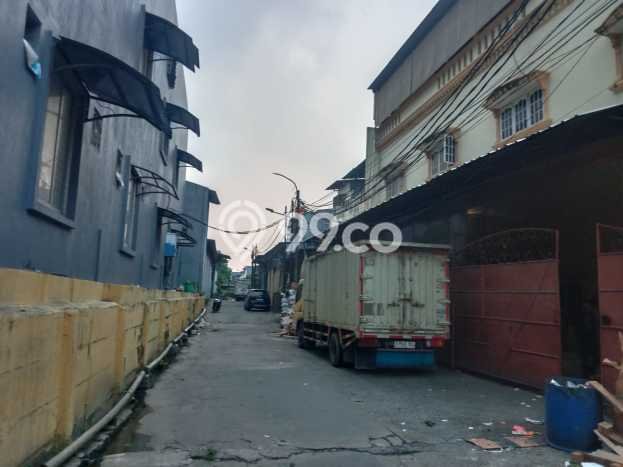 Pabrik Dijual di Jakarta Utara LT 2193m2 & LB 5500m2 Lokasi Terbaik! Pabrik Dijual di Jakarta Utara LT 2193m2 & LB 5500m2 Lokasi Terbaik!