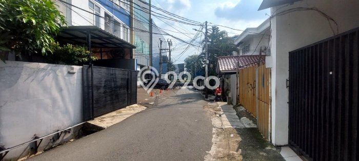 Rumah Modern Cantik 5 Kamar Siap Huni di Kebayoran Lama Rumah Modern Cantik 5 Kamar Siap Huni di Kebayoran Lama