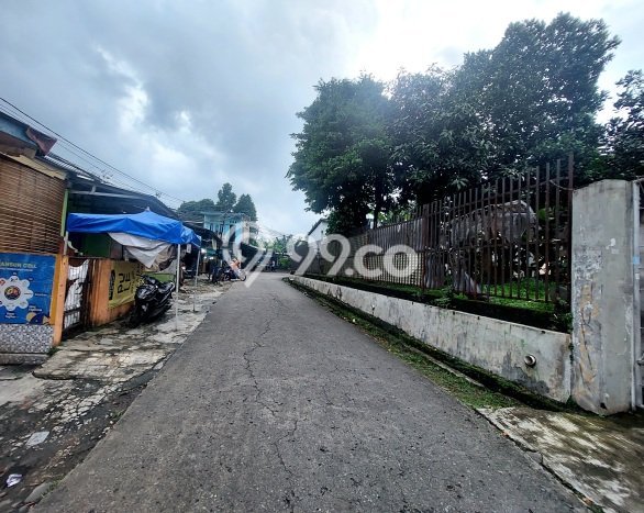 For Sale Rumah Mewah Exclusive di Ciracas, Jakarta Timur For Sale Rumah Mewah Exclusive di Ciracas, Jakarta Timur
