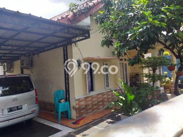 Rumah Eksklusif Siap Huni LT 731m2 di Makasar, Jakarta Timur Rumah Eksklusif Siap Huni LT 731m2 di Makasar, Jakarta Timur