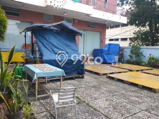 Rumah Eksklusif Siap Huni LT 731m2 di Makasar, Jakarta Timur Rumah Eksklusif Siap Huni LT 731m2 di Makasar, Jakarta Timur