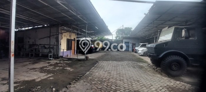 Komersial Area Strategis Kawasan Kramat Jati, Luas 280m², Akses Strategis Komersial Area Strategis Kawasan Kramat Jati, Luas 280m², Akses Strategis