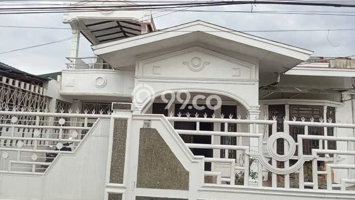 Jual Rumah Strategis Bagus Punya 4 KT di Medan Sunggal Medan SHM Jual Rumah Strategis Bagus Punya 4 KT di Medan Sunggal Medan SHM