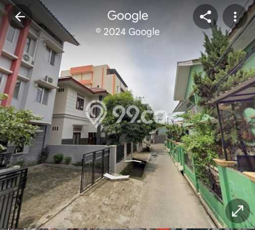 Kost Dijual di Kukusan dengan 38 KT dan Luas 1200m2 Kost Dijual di Kukusan dengan 38 KT dan Luas 1200m2