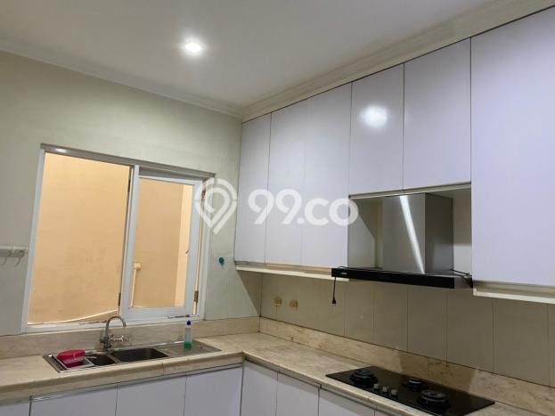 Rumah Mewah Dijual LT 190m2 di Karawaci, Tangerang Rumah Mewah Dijual LT 190m2 di Karawaci, Tangerang
