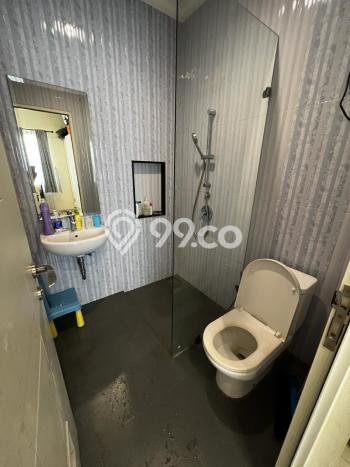 For Sale Rumah 3 Kamar Lokasi Ideal Nyaman dan Strategis di Cipondoh For Sale Rumah 3 Kamar Lokasi Ideal Nyaman dan Strategis di Cipondoh