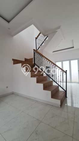 Rumah Minimalis 3 KT di Bintaro Tangerang Selatan Unfurnished Rumah Minimalis 3 KT di Bintaro Tangerang Selatan Unfurnished