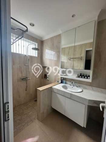 Rumah Elit Modern Tanpa Renovasi di Alam Sutera Tangerang Rumah Elit Modern Tanpa Renovasi di Alam Sutera Tangerang