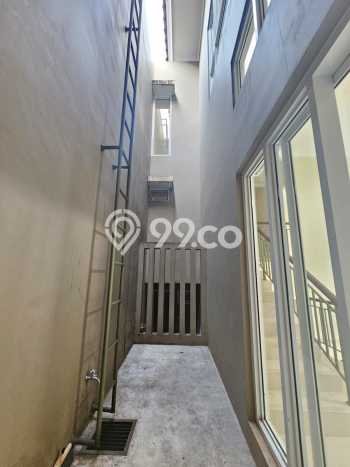 Rumah Minimalis 3 KT di Gading Serpong Tangerang Rumah Minimalis 3 KT di Gading Serpong Tangerang