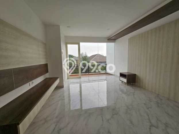 Rumah Elit Modern Siap Huni di Alam Sutera Tangerang Rumah Elit Modern Siap Huni di Alam Sutera Tangerang